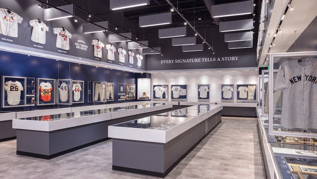 AVRON B. FOGELMAN SPORTS HISTORY MUSEUM