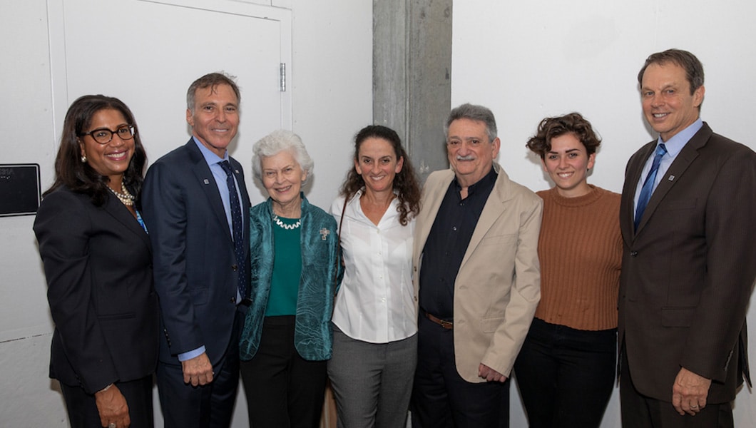 DONALD & ELAINE SINGER and FAU staff